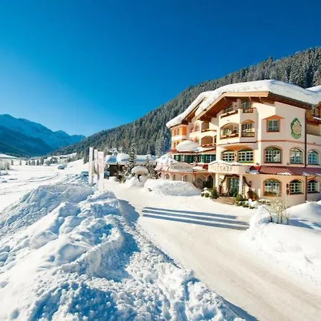 Hotell Familien- Und Wellnesshotel Hanneshof Kleinarl