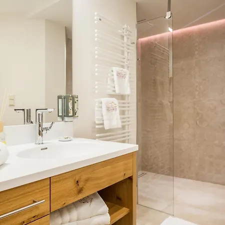 Familien- Und Wellnesshotel Hanneshof 4* Kleinarl