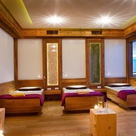 Familien- Und Wellnesshotel Hanneshof Kleinarl