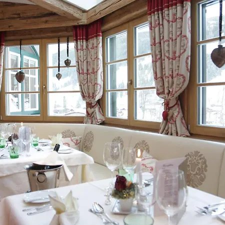 Hotell Familien- Und Wellnesshotel Hanneshof