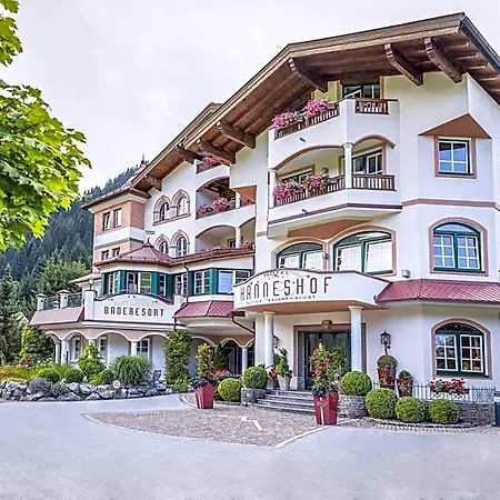 Familien- Und Wellnesshotel Hanneshof Kleinarl