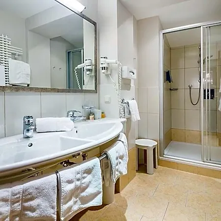 Hotel Familien- Und Wellnesshotel Hanneshof 4*