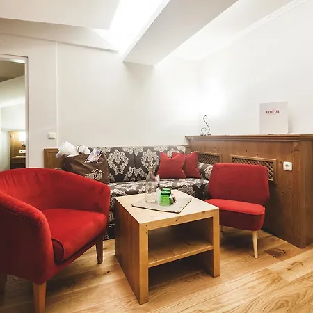 Familien- Und Wellnesshotel Hanneshof Kleinarl