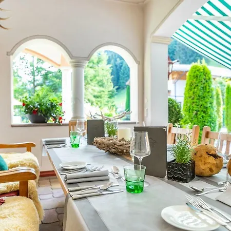 Hotell Familien- Und Wellnesshotel Hanneshof 4*